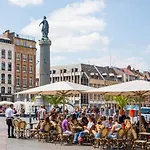 Vauban: With Parking *