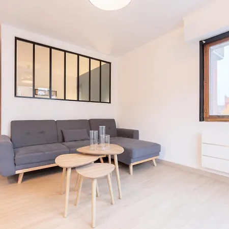 Vauban: With Parking Apartment *