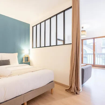 Vauban: With Parking Apartment *